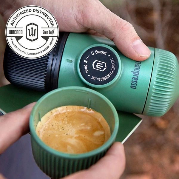 WACACO Nanopresso Elements Moss Green + Case Портативна еспресо машина Нанопрессо темно-зелений + чохол WA-13 фото