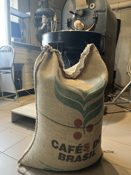 Джутовий мішок зеленої кави Бразилія Моджиана Gran Cafe, Sucden Brasil Fine Cup Screen 17/18