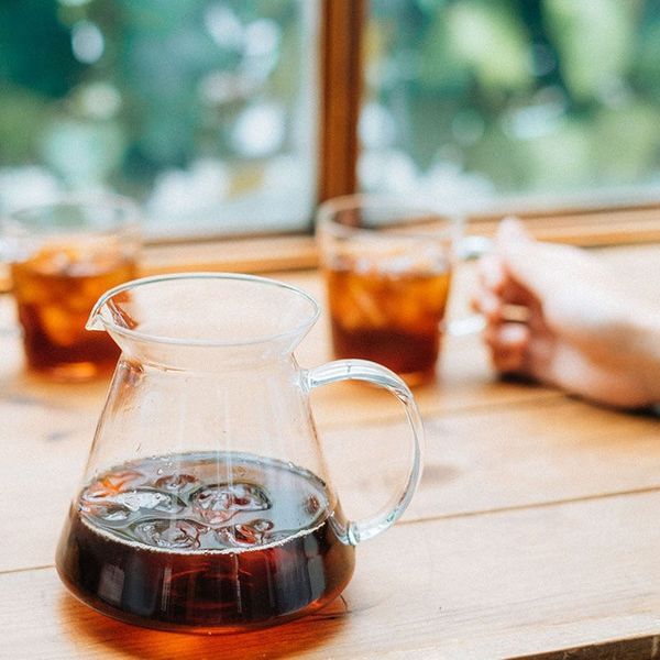 Набір HARIO V60 GLASS, графин 600 мл, скляний пуровер 02, мірна ложка, 40 фільтрів S-VGBK-02-T фото